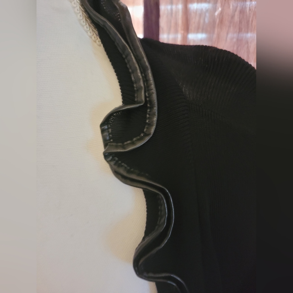 Cardigan - Picture 3 of 4